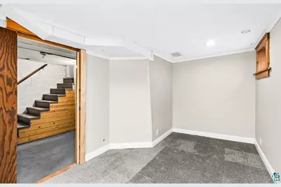 3916 W 4th Street, Duluth, MN 55807 - Photo 29
