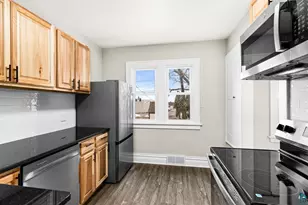 3916 W 4th St, Duluth, MN 55807 - Photo 13