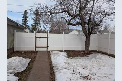 1216 Macarthur Ave, Ashland, WI 54806 - Photo 13