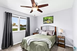 2020 E 11th St, Superior, WI 54880 - Photo 17