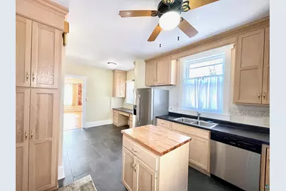 124 N 24th Ave E, Duluth, MN 55812 - Photo 29
