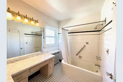 124 N 24th Ave E, Duluth, MN 55812 - Photo 39