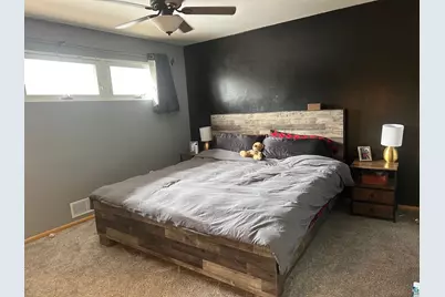 702 27th St, Cloquet, MN 55720 - Photo 7