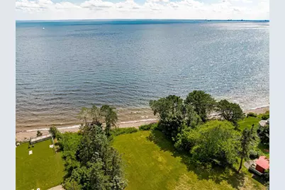 5918 London Rd, Duluth, MN 55804 - Photo 1