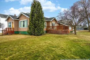 1017 W 9th Ave, Ashland, WI 54806 - Photo 15