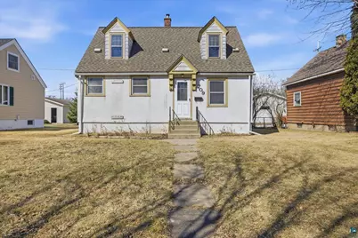 709 Michigan St, Hibbing, MN 55746 - Photo 1