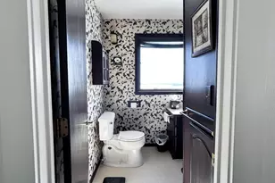 1232 W 5th St, Duluth, MN 55806 - Photo 13