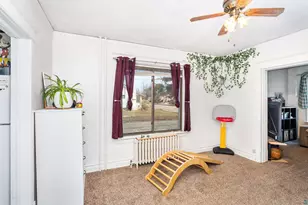 301 S 59th Ave W, Duluth, MN 55807 - Photo 15