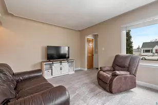 712 Lincoln St, Superior, WI 54880 - Photo 3