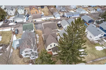 1522 E 4th St, Superior, WI 54880 - Photo 29