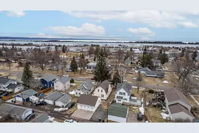 1522 E 4th St, Superior, WI 54880 - Photo 33