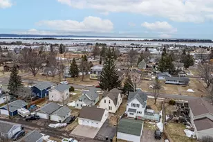 1522 E 4th St, Superior, WI 54880 - Photo 33