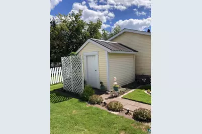 806 5th Ave, Two Harbors, MN 55616 - Photo 3