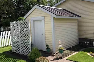 806 5th Ave, Two Harbors, MN 55616 - Photo 3