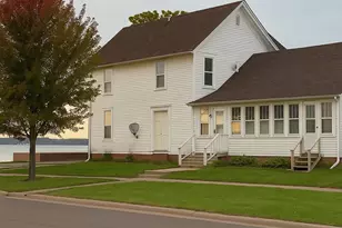 1218 & 1222 Lake Shore Dr W, Ashland, WI 54806 - Photo 3