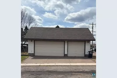 301 8th St, Two Harbors, MN 55616 - Photo 5