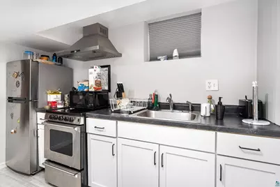 1319 E 6th St, Duluth, MN 55805 - Photo 41