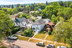 1319 E 6th St, Duluth, MN 55805 - Photo 3