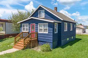 1229 E Sheridan St, Ely, MN 55731 - Photo 1