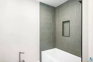 2236 Hoover St, Duluth, MN 55811 - Photo 33