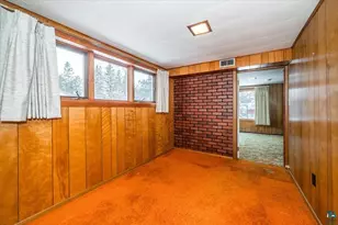 129 Artavia St, Duluth, MN 55811 - Photo 11