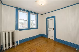 302 E 8th St, Superior, WI 54880 - Photo 9