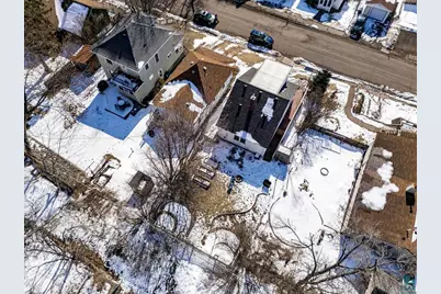 711 E 13th St, Duluth, MN 55805 - Photo 37