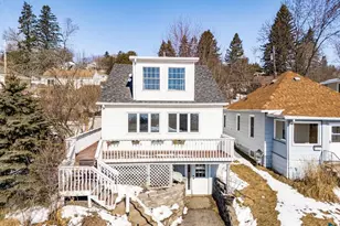 711 E 13th St, Duluth, MN 55805 - Photo 1