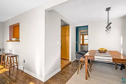 711 E 13th St, Duluth, MN 55805 - Photo 19