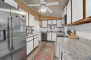 5702 Jean Duluth Rd, Duluth, MN 55803 - Photo 11