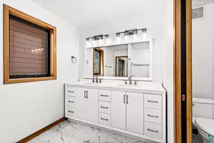 311 Hartley Hls Ln, Duluth, MN 55803 - Photo 47