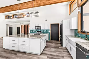 311 Hartley Hls Ln, Duluth, MN 55803 - Photo 39