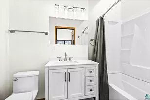 311 Hartley Hls Ln, Duluth, MN 55803 - Photo 59