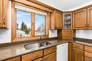 2009 Hutchinson Rd, Duluth, MN 55811 - Photo 19