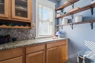 815 Grandview Ave, Duluth, MN 55812 - Photo 15