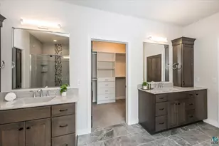 5005 Knotty Wood Ct, Hermantown, MN 55811 - Photo 27