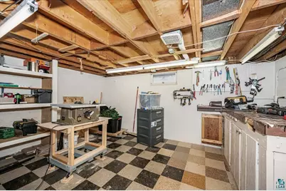 2248 Ensign St, Duluth, MN 55811 - Photo 19