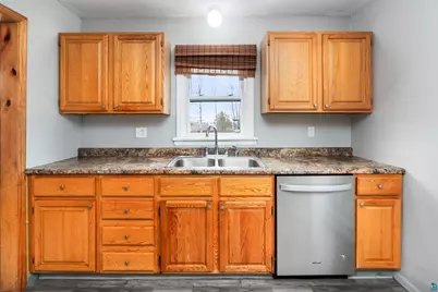 5116 Ivanhoe St, Duluth, MN 55804 - Photo 11