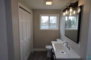 2102 Main St E, Ashland, WI 54806 - Photo 9