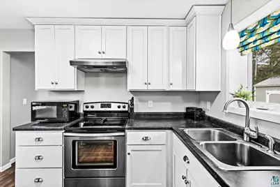 1200 Sahlman Ave, Cloquet, MN 55720 - Photo 15