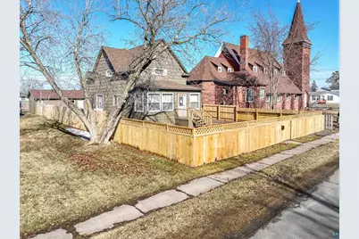 1821 E 4th St, Superior, WI 54880 - Photo 37
