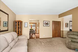 619 Leicester Ave, Duluth, MN 55803 - Photo 7
