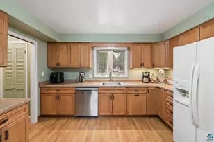 1220 Vaughn Ave, Ashland, WI 54806 - Photo 3