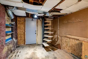 305 N 18 1/2 Ave W, Duluth, MN 55806 - Photo 23