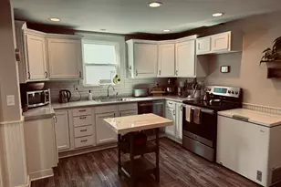 819 5th Ave, Two Harbors, MN 55616 - Photo 9