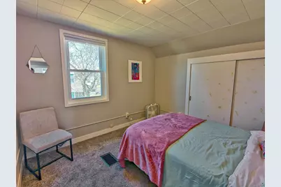 5633 Oakes Ave, Superior, WI 54880 - Photo 5
