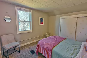 5633 Oakes Ave, Superior, WI 54880 - Photo 5