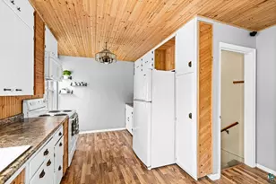 301 St Paul Ave, Duluth, MN 55803 - Photo 9