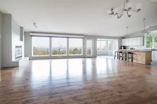 1002 Martha St, Duluth, MN 55805 - Photo 5