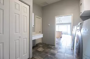 1002 Martha St, Duluth, MN 55805 - Photo 45